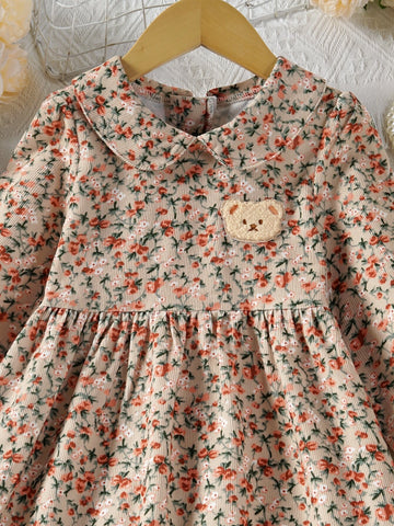Young Girl Ditsy Floral Peter Pan Collar Smock Dress