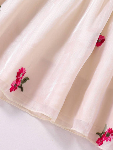 Young Girl Gorgeous Party Dress With Bow Decoration