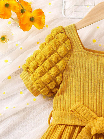 Young Girl Knitted Bubble Sleeve Casual Dress