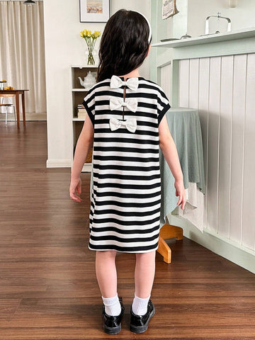 Young Girl Knitted Striped Sleeveless Loose Casual Dress With Bowknot And Round Neck