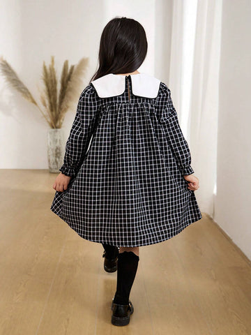 Young Girl Letter & Floral Embroidery Plaid Long Sleeve Loose Smock Dress, Autumn