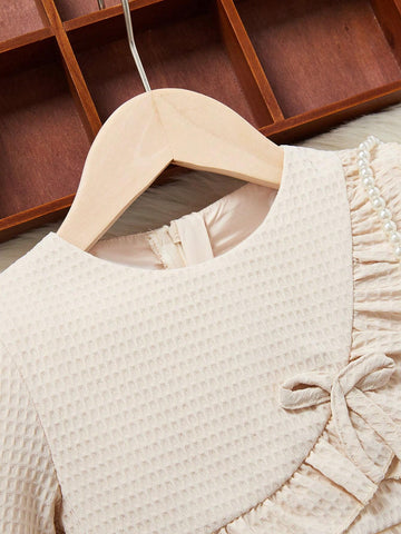 Young Girl Ruffle Trim Flounce Sleeve Mesh Overlay Dress