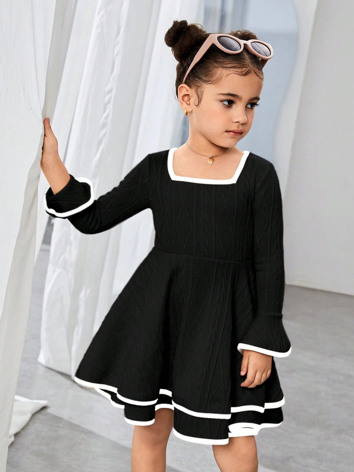 Young Girl Solid Color Square Neck Flare Sleeve Mini Y2K Long Sleeve Dress, Spring Autumn
