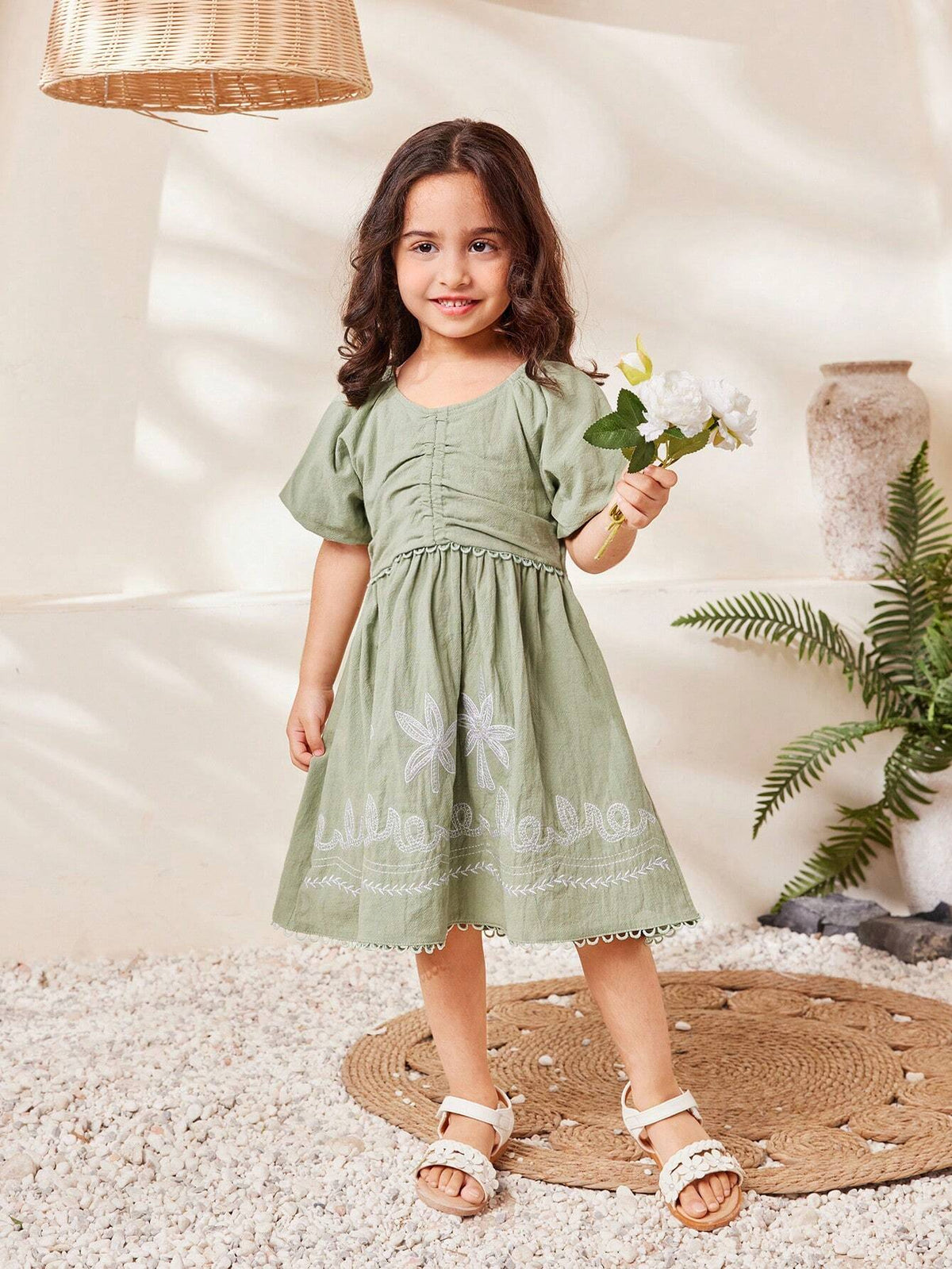 Young Girl Sweet Lovely Embroidery Detail Puff Sleeve Summer Dress