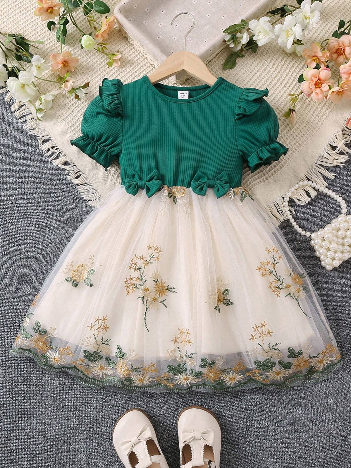 Young Girl Vintage Romantic Mesh Flower Embroidery Patchwork Party Dress For Gathering