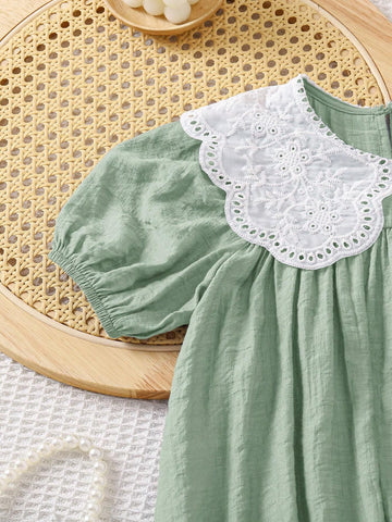 Young Girl Woven Plain Casual Smock Neck Dress