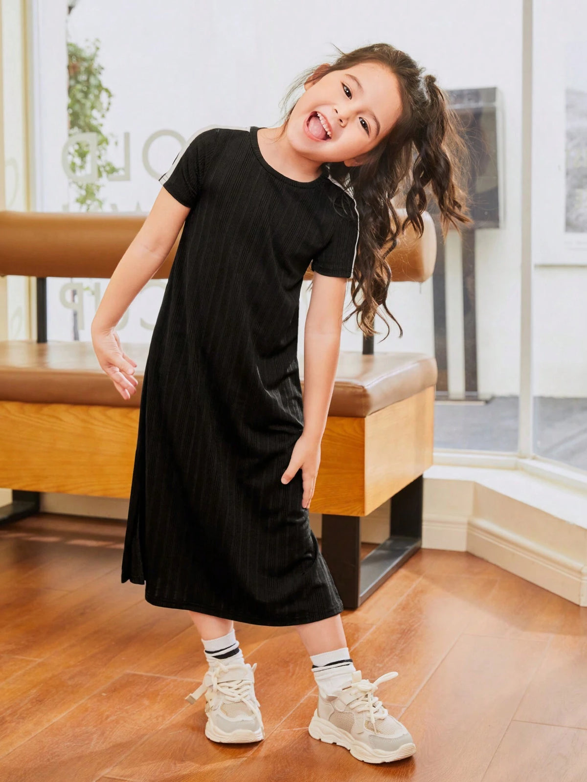 Young Girls' Casual Loose Fit Patchwork Colorblock Belted Midi Dress With Round Neckline