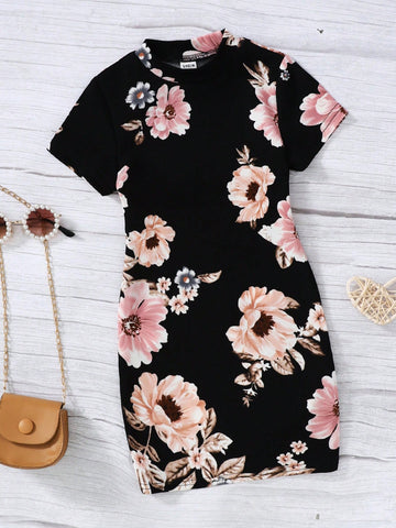 Young Girl's Fashionable And Elegant Casual Dress