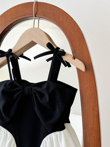 Young Girls' Fashionable Elegant Classic Black Spaghetti Strap Bow Decor Contrast Color Hem Party Dress