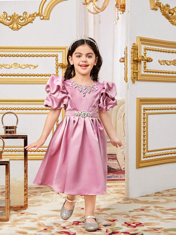Young Girls' Rhinestone Decorated Round Neck Puff Sleeve Pleated Dress