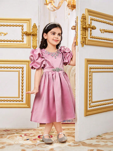 Young Girls' Rhinestone Decorated Round Neck Puff Sleeve Pleated Dress