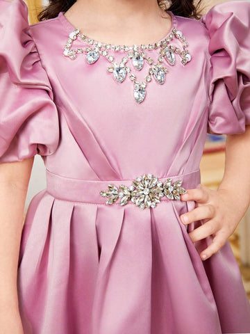 Young Girls' Rhinestone Decorated Round Neck Puff Sleeve Pleated Dress