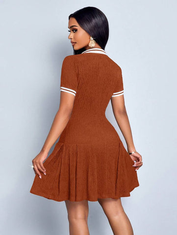 SOLERSUN Women's Elegant And Fashionable Lapel Short Sleeve Dress With Pleated Hem