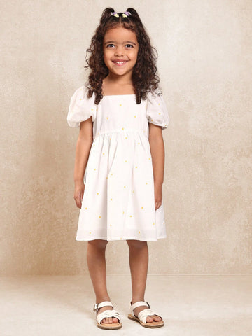 Young Girls Balloon Sleeve Dress With Embroidered Daisy Flower