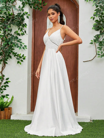 Satin Spaghetti Strap V-Neck Romantic Wedding Dress Floor-Length Lace Dress