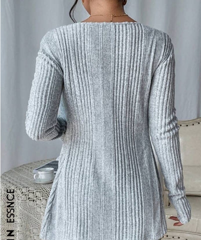 Solid Ribbed Knit Zipper Placket Tee