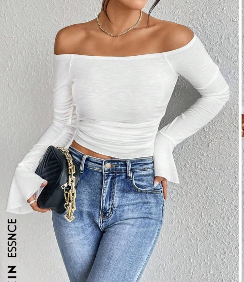 Off Shoulder Flounce Sleeve Ruched Side Crop Tee