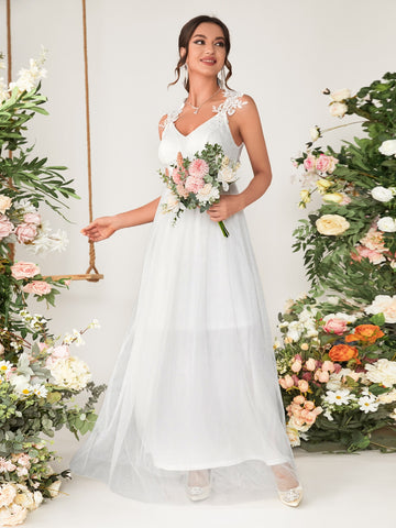 Sequin Decor Appliques Mesh Wedding Dress