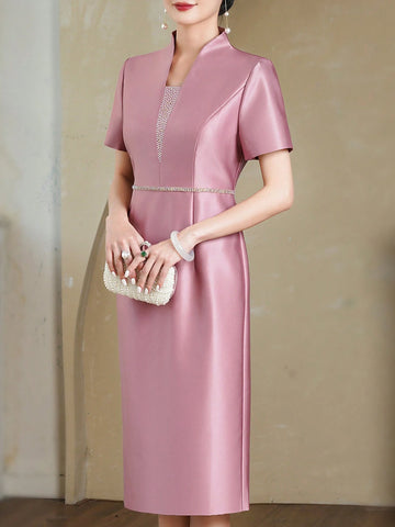 Short-Sleeved Wedding Mother Dress With Rhinestone Decoration, V-Neck And Cut-Out Design