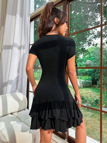 Simple Double-Layered Ruffle Hem Bodycon Dress