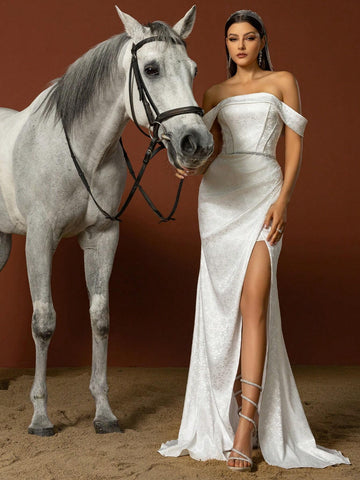 Simple Off Shoulder French Style Lightweight Wedding Dress