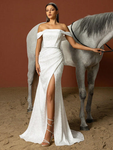 Simple Off Shoulder French Style Lightweight Wedding Dress