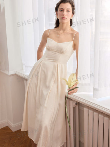 Simple Retro Solid Fold Pleated Detail Cami Dress