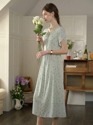 Simple Retro Women's Floral Print Petal Sleeve Dress