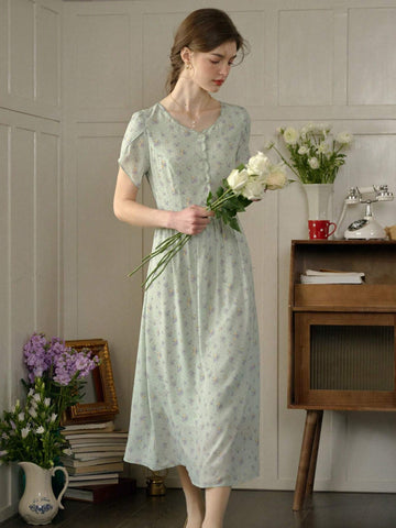 Simple Retro Women's Floral Print Petal Sleeve Dress