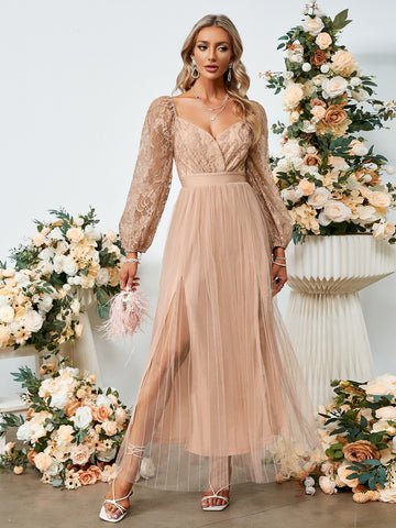 Simplee Contrast Lace Sweetheart Neck Split Thigh Mesh Dress