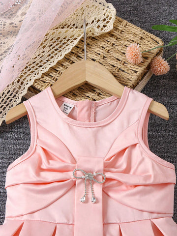 Single Piece Young Girl Gorgeous Butterfly Rhinestone Decoration Pink Sleeveless Dress