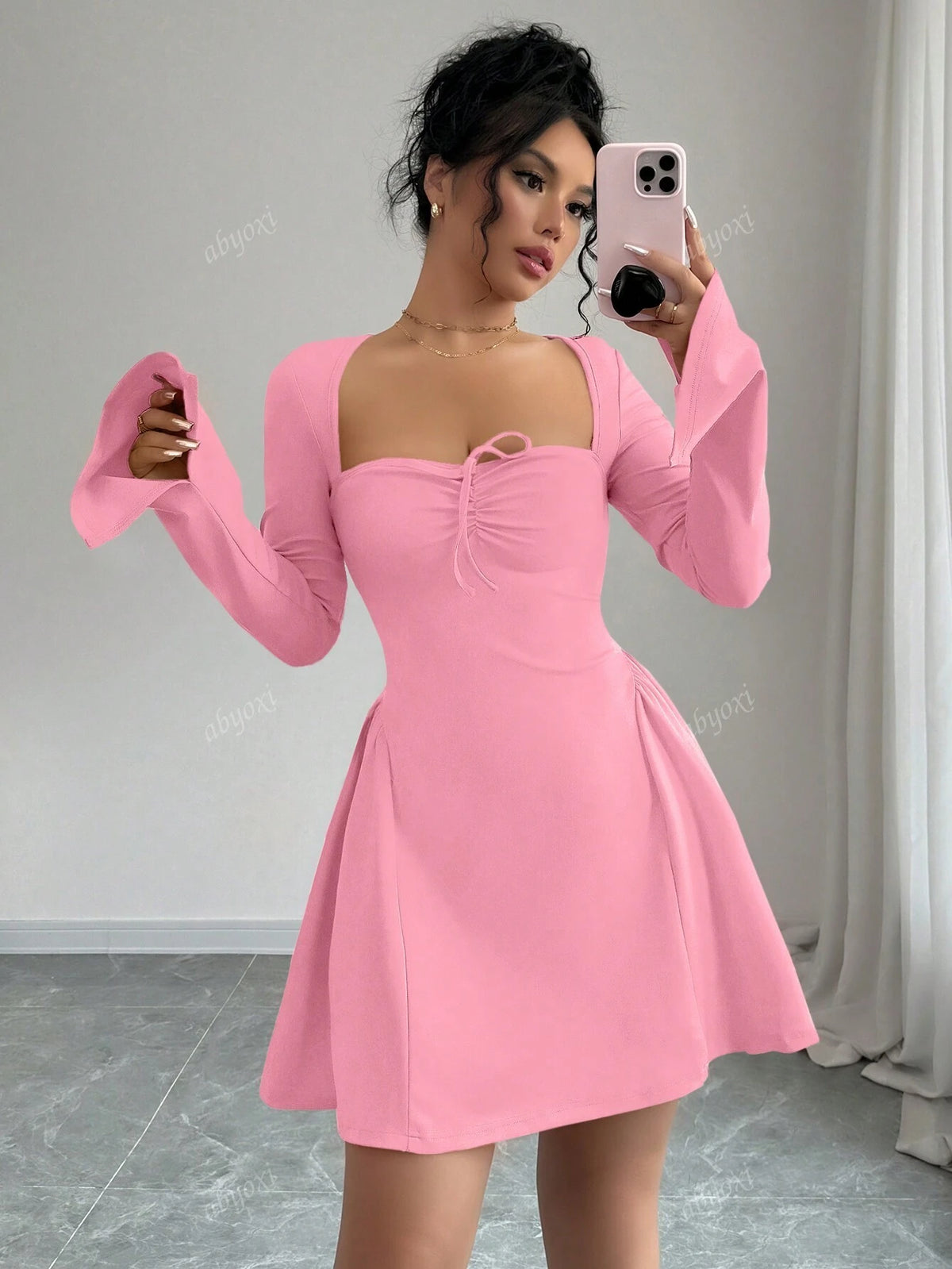 Solid Color Chest Pleated Short Dress, Side Design, Pure Desire Style, Outdoor Dressing, Internet Famous Hot Girl