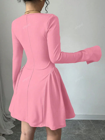 Solid Color Chest Pleated Short Dress, Side Design, Pure Desire Style, Outdoor Dressing, Internet Famous Hot Girl