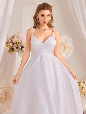 Solid Color High Waist A-Line Wedding Dress With Spaghetti Straps