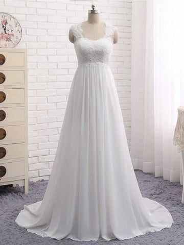 Solid Color Lace Patchwork Floor-Length Wedding Dress
