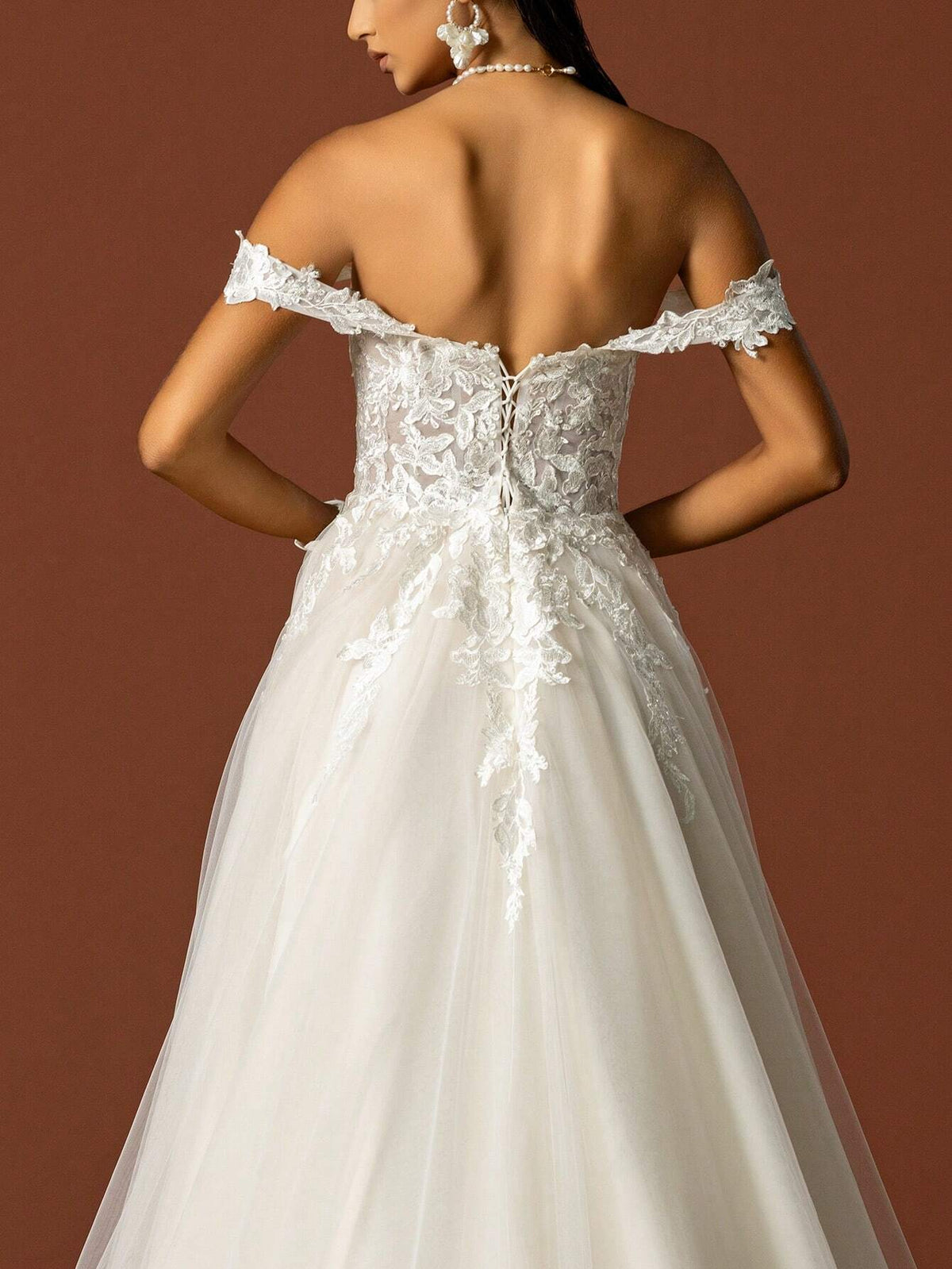 Solid Color Off-Shoulder High Slit Floral Applique Elegant Wedding Dress, Summer