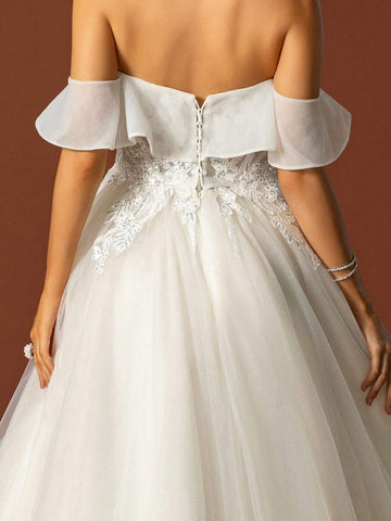 Solid Color Off-Shoulder Mesh Splice Wedding Dress