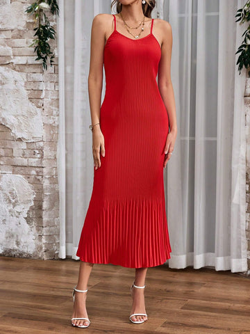 Solid Color Pleated Mermaid Hem Spaghetti Strap Dress For Women