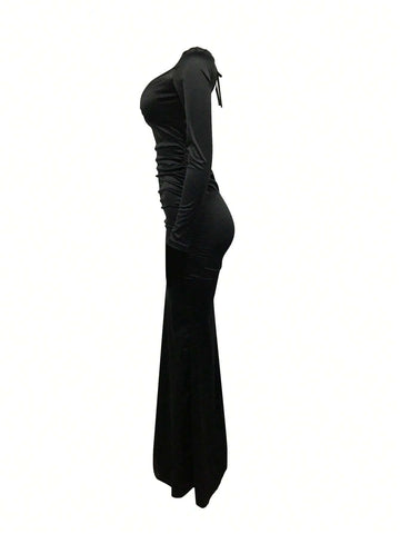 Solid Color V-Neck Long Sleeve Backless Dress