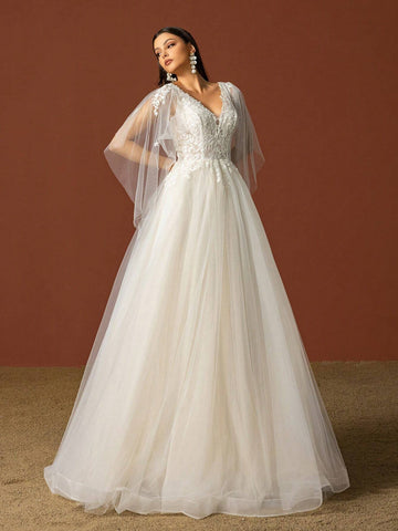 Solid Color V-Neck Mesh Splice Wedding Dress