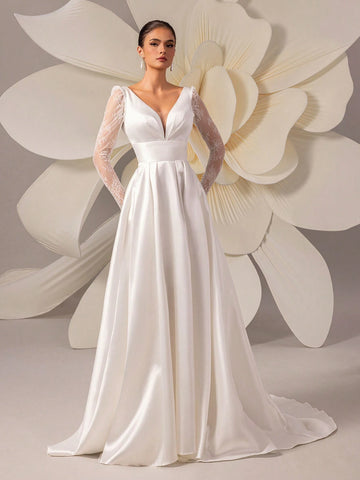 Solid Color V-Neck Satin And Lace Bridal Gown With Elegant Long Trail