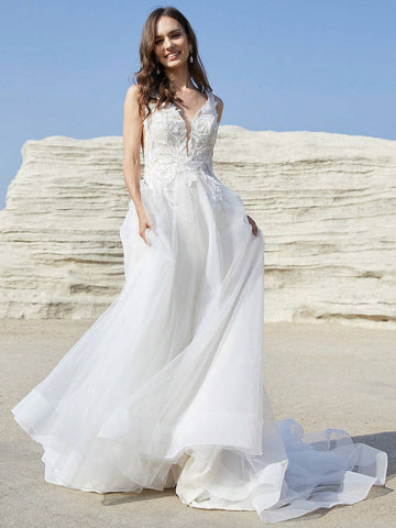 Solid Sleeveless Backless V-Neck Long Wedding Dress