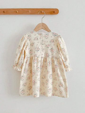 Spring And Autumn Girls' Long Sleeve Square Collar Floral Dress With Petal Sleeves