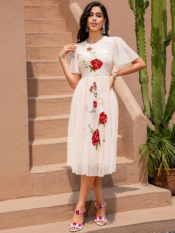 Spring Summer Fashion Women Gorgeous Elegant Big Swing Long Dress Sashes Mesh Floral Embroidery Mesh Midi Dress
