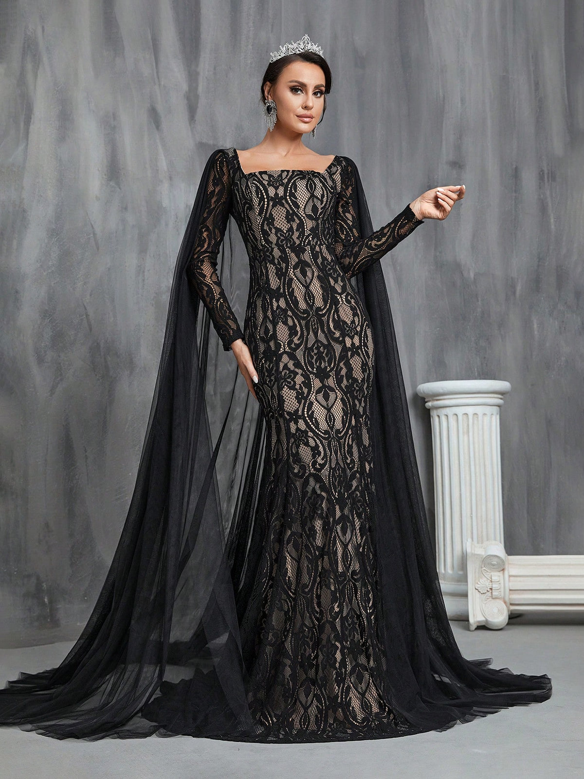 Square Neckline Lace Mermaid Wedding Dress