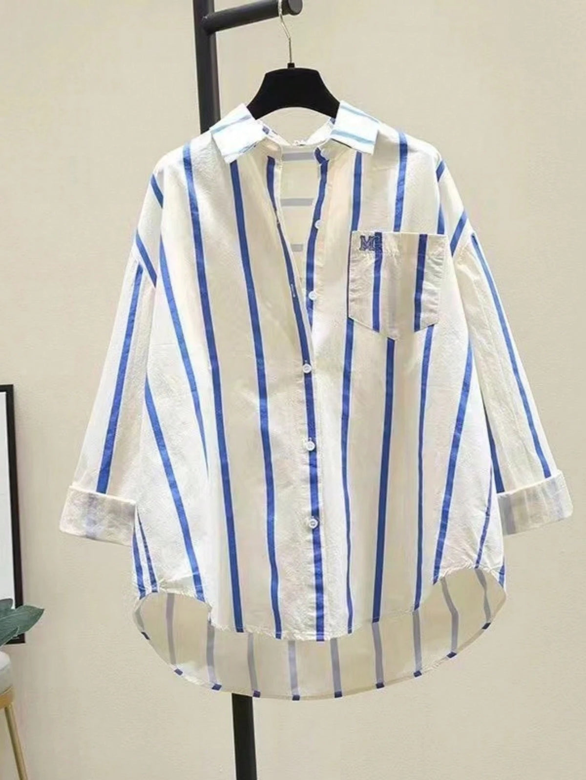 Striped Fashionable Dropped Shoulder Loose Patchwork Pocket Shirt