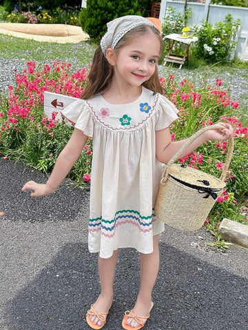 Summer Cute Dress For Young Girls, Children's Clothing For Summer Season
