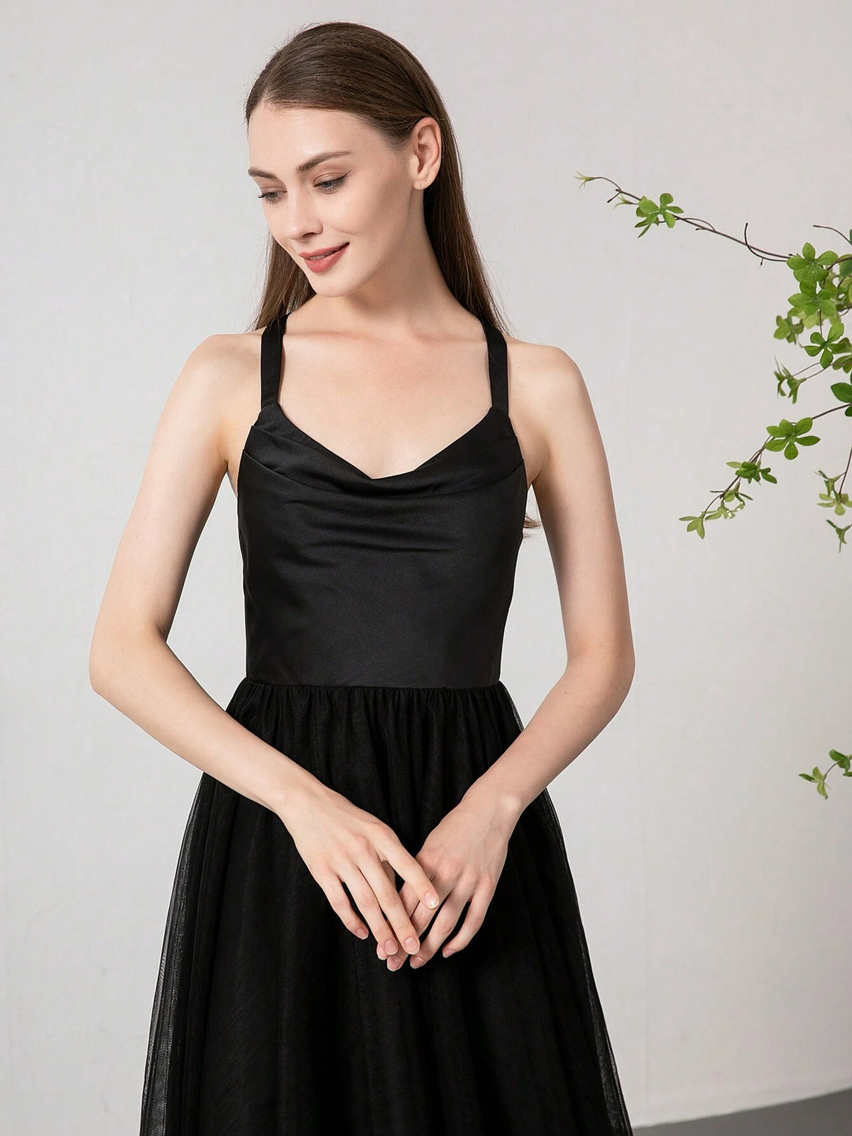 Summer Solid Color Elegant & Sexy Sleeveless Mesh Evening Gown Dress