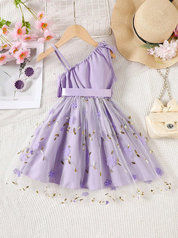 Summer Tulle Dress For Girls. It Is Made Of Flower-Patterned Tulle. Suitable For Girls Aged 4 To 7. It Is A Daily Dress
