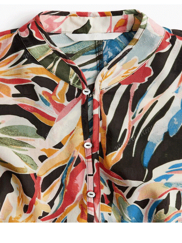 Summer V-Neck Floral Print Mini Dress With Ruffled Hem, Fit And Flare Silhouette, Fashionable Vacation Style